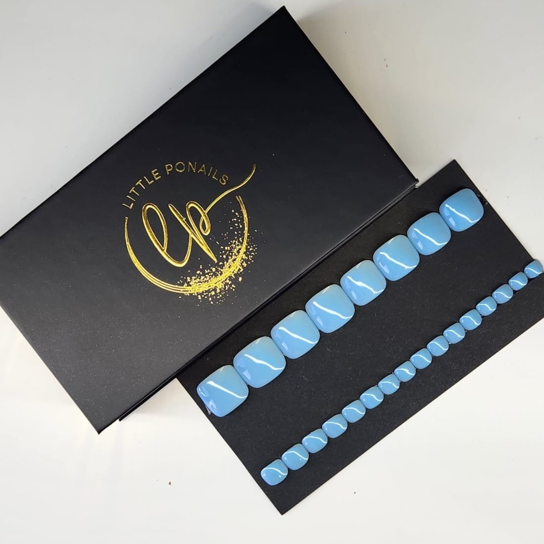 image Coffret Pieds Uni - Elégance Pure Tany Mena